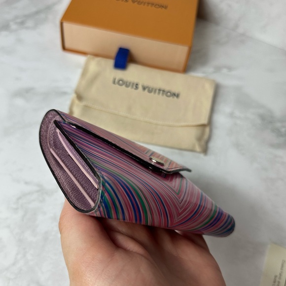 π₯ LOUIS VUITTON EPI TROPICAL VICTORINE COMPACT WALLET π₯ - Picture 11 of 14